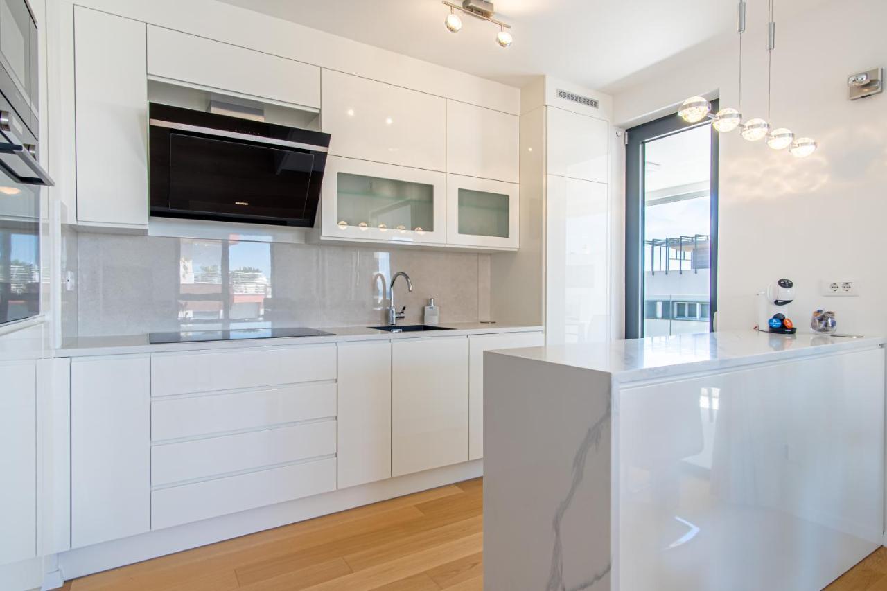 Euphoria Luxury Apartment Split Exterior photo