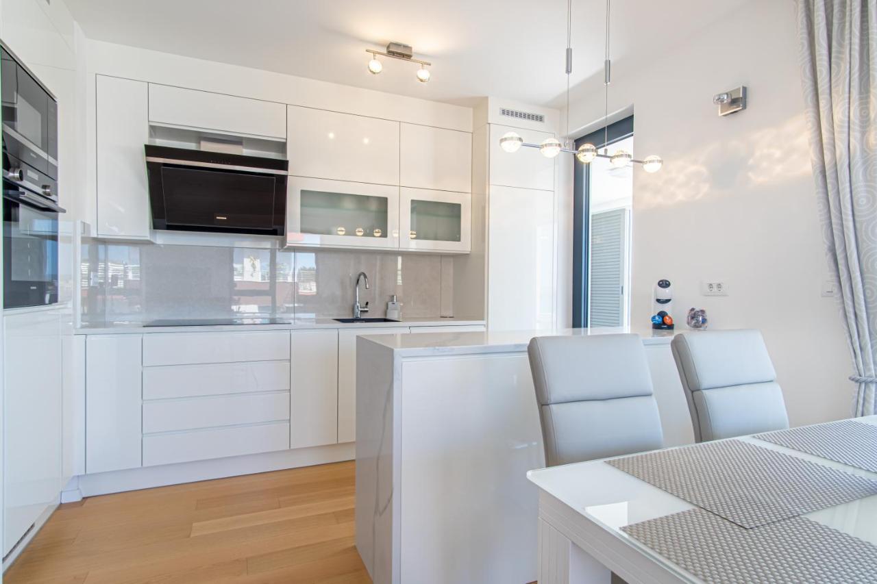 Euphoria Luxury Apartment Split Exterior photo