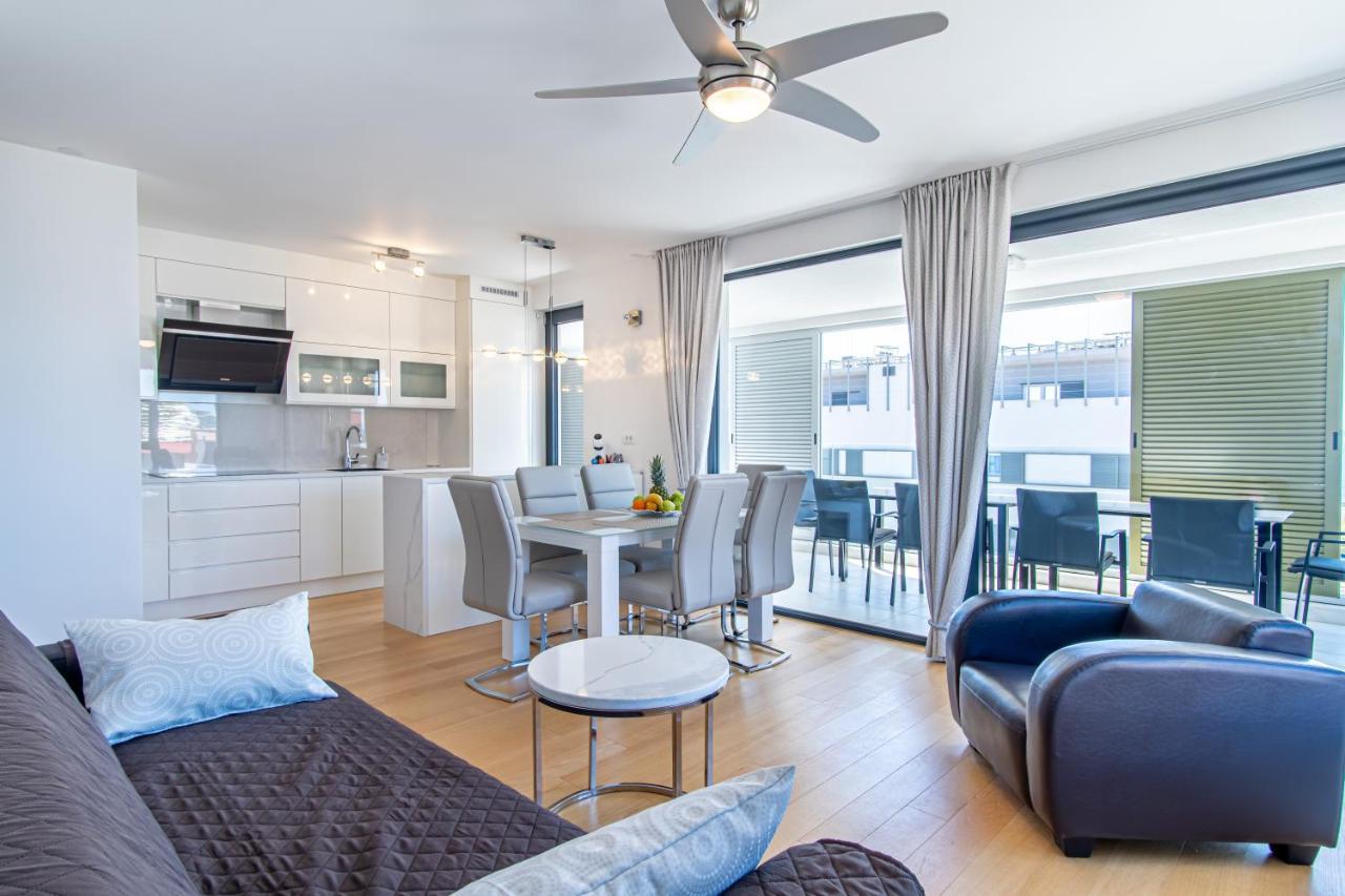 Euphoria Luxury Apartment Split Exterior photo